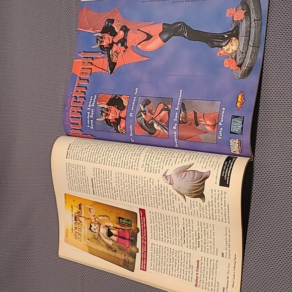 Whites Guide Collecting Figures November 1999 Issue 59 SLU '99 Football - Picture 9 of 16